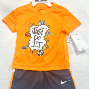 boys nike set 2t